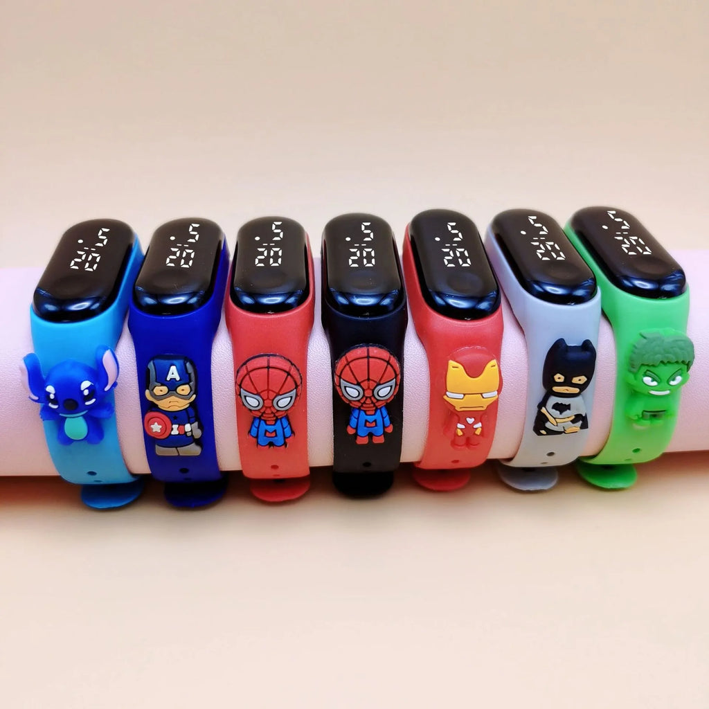 Montre enfant Marvel à motif dessin animé, montre électronique numérique à affichage LED, étanche, cadeau idéal pour les fêtes