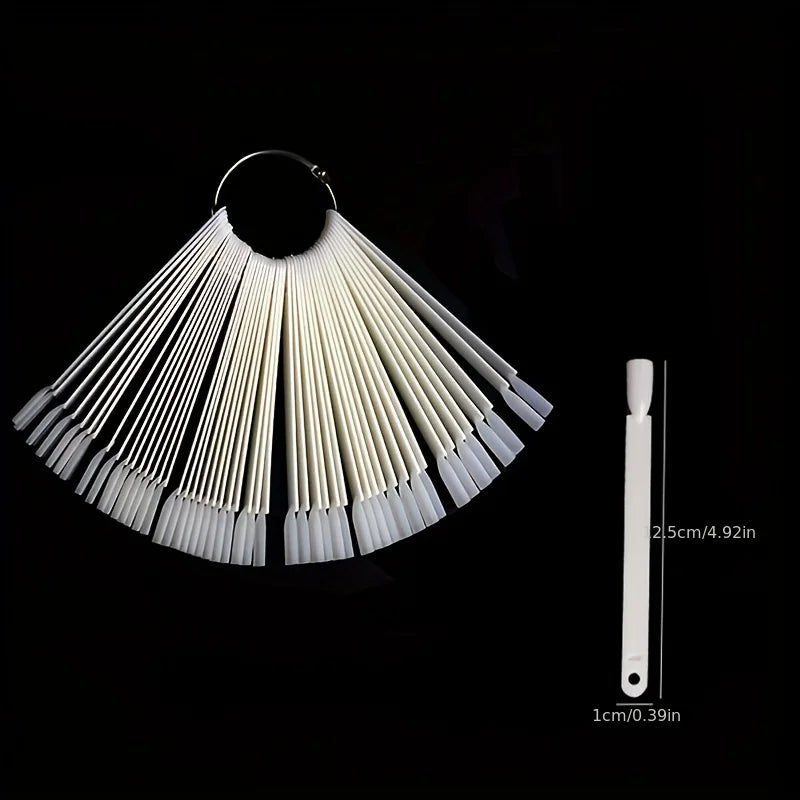 50 bâtonnets d'échantillons de vernis à ongles avec anneau, présentoir transparent en forme d'éventail pour la pratique du nail art, bâtonnets d'échantillons colorés pour la pratique du nail art
