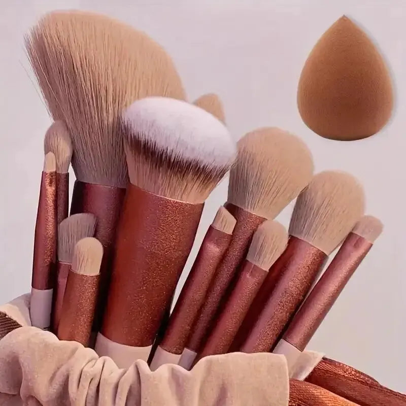 Ensemble de pinceaux de maquillage professionnels, doux et moelleux, pour fond de teint, poudre, fard à paupières, mélange Kabuki, outil de beauté