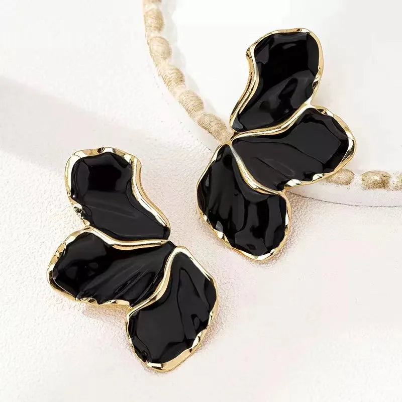 Boucles d'oreilles à dos irrégulier plaqué or, Design lourd, boucles d'oreilles à fleurs crème de haute qualité, le meilleur cadeau de famille pour moi