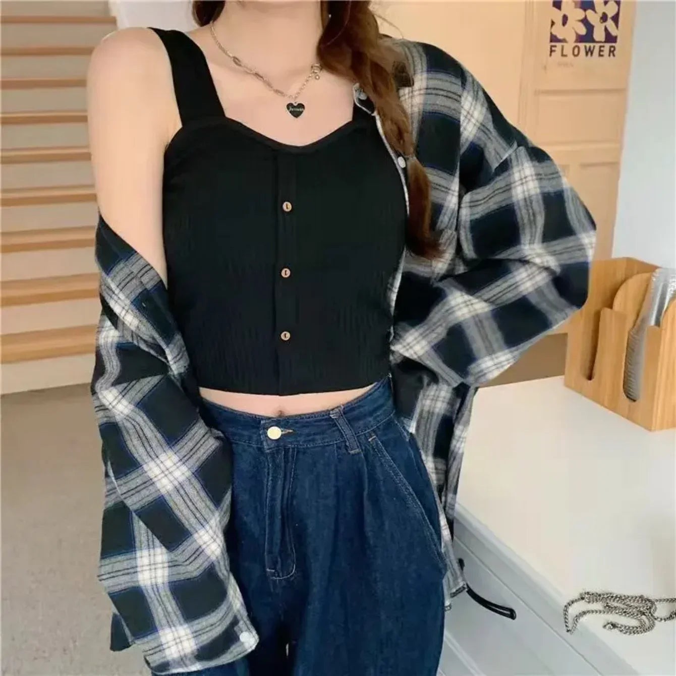 Hauts courts pour femmes style Y2K 2025 avec soutien-gorge intégré, corset d'été, bretelles coréennes, débardeur sexy, camisole slim, nouveauté