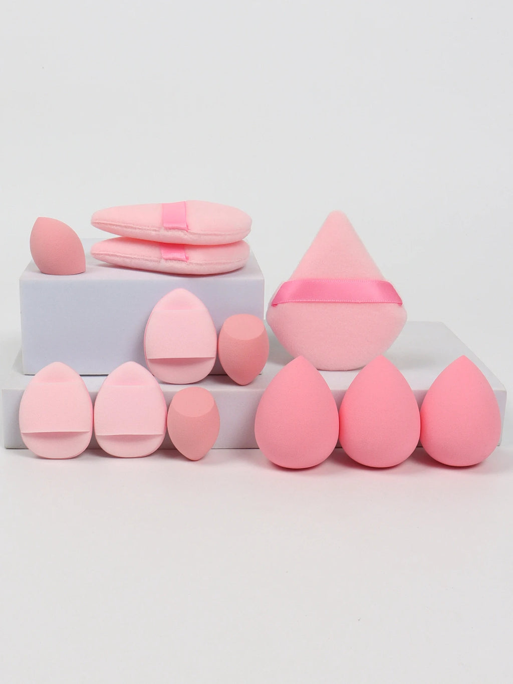 Ensemble d'éponges de maquillage tout usage de 12 pièces, composé de 3 houppettes de poudre libre, 3 mini houppettes à coussin d'air, 3 œufs de beauté et 3 mini beauté