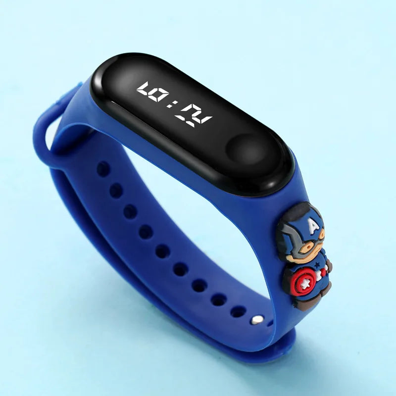 Montre électronique Avengers (Spiderman, Ironman, Captain America), étanche, avec LED, idéale comme cadeau pour enfants