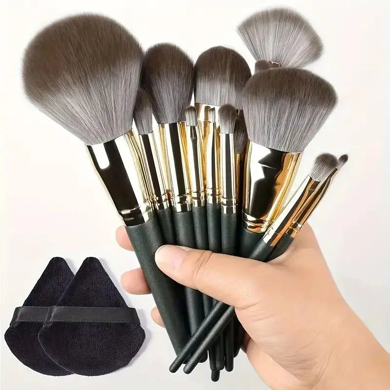 Ensemble de pinceaux de maquillage professionnels, doux et moelleux, pour fond de teint, poudre, fard à paupières, mélange Kabuki, outil de beauté