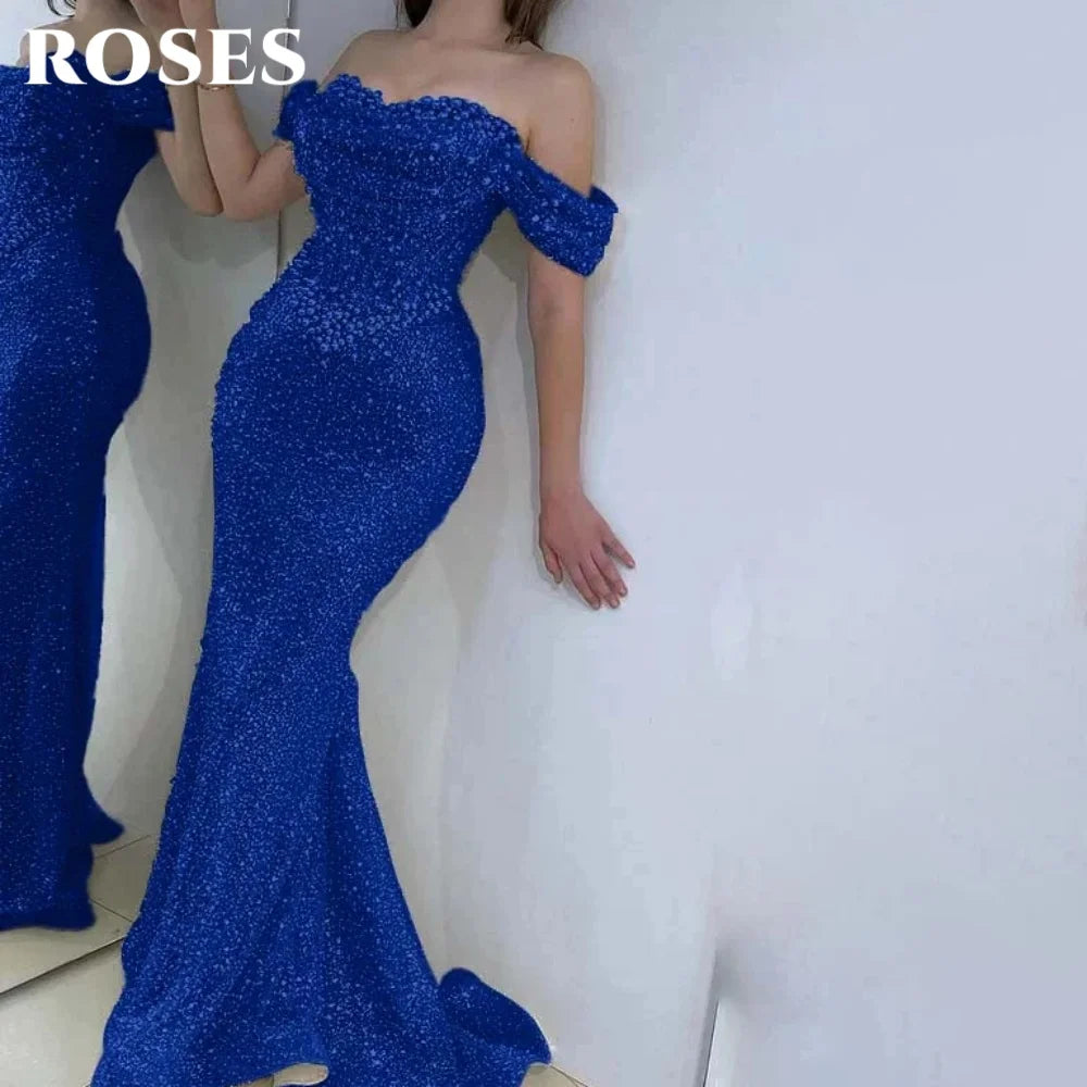 Robe de bal ROSES Pearl, magnifique robe bustier à épaules dénudées, décolleté cœur, ornée de sequins brillants et de broderies en chevrons. Robe de soirée personnalisée
