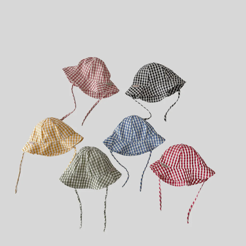 Chapeau bob à carreaux style Instagram pour bébé, idéal pour le printemps et l'été, avec bord fin et large, protection solaire et sangle ajustable