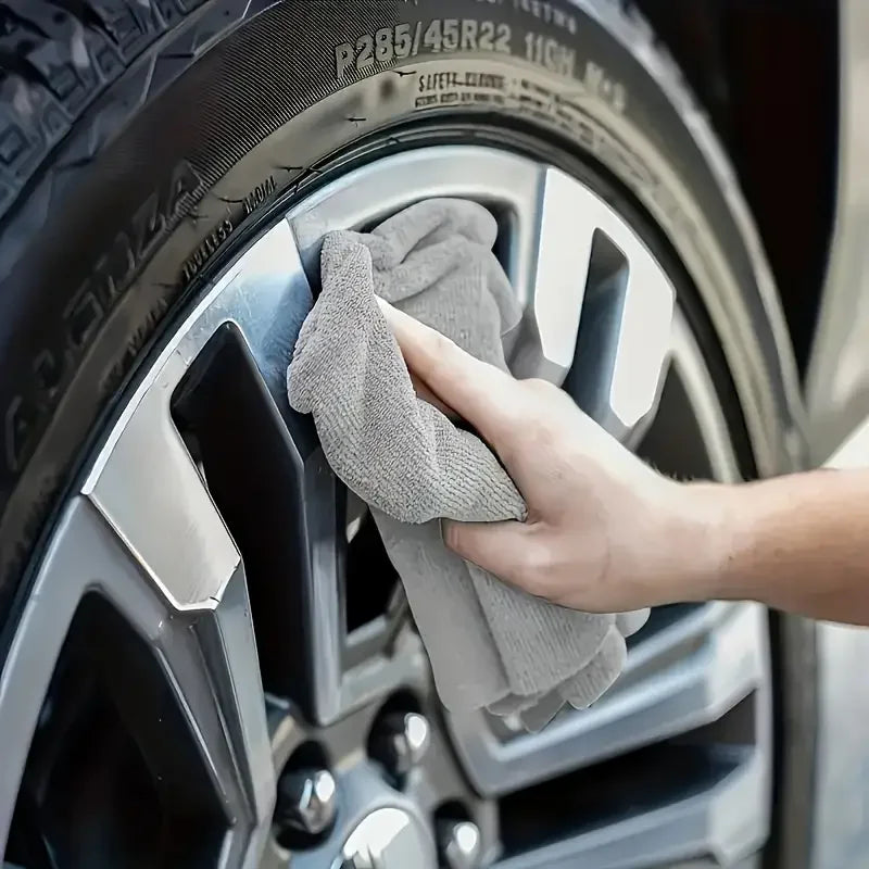 Chiffons de nettoyage en microfibre épaisse, non pelucheux, réutilisables et absorbants pour vitres de voiture.