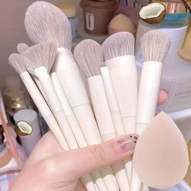 Ensemble de pinceaux de maquillage professionnels, doux et moelleux, pour fond de teint, poudre, fard à paupières, mélange Kabuki, outil de beauté