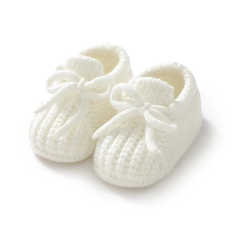 Chaussures pour nouveau-né, bottines tricotées pour bébés garçons et filles, premiers chaussons tendance, couleur unie, pour tout-petits et enfants de 0 à 18 mois, vêtements chauds et accessoires