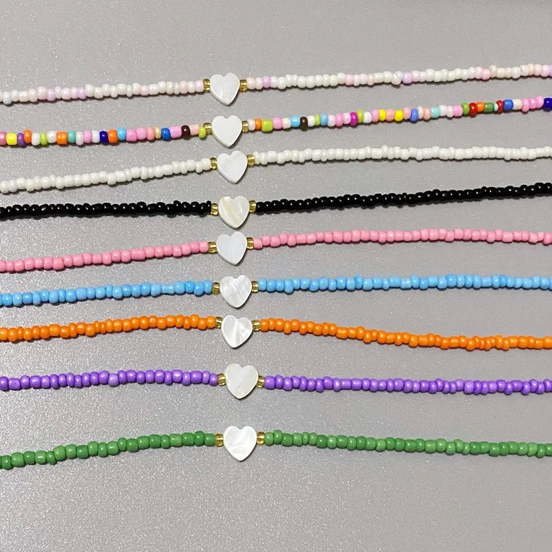 Collier ras du cou en forme de coquillage naturel pour fille, nouveau, mode printemps-été, petites perles de verre colorées, cadeau pour ami, nouvelle collection