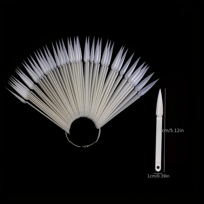 50 bâtonnets d'échantillons de vernis à ongles avec anneau, présentoir transparent en forme d'éventail pour la pratique du nail art, bâtonnets d'échantillons colorés pour la pratique du nail art