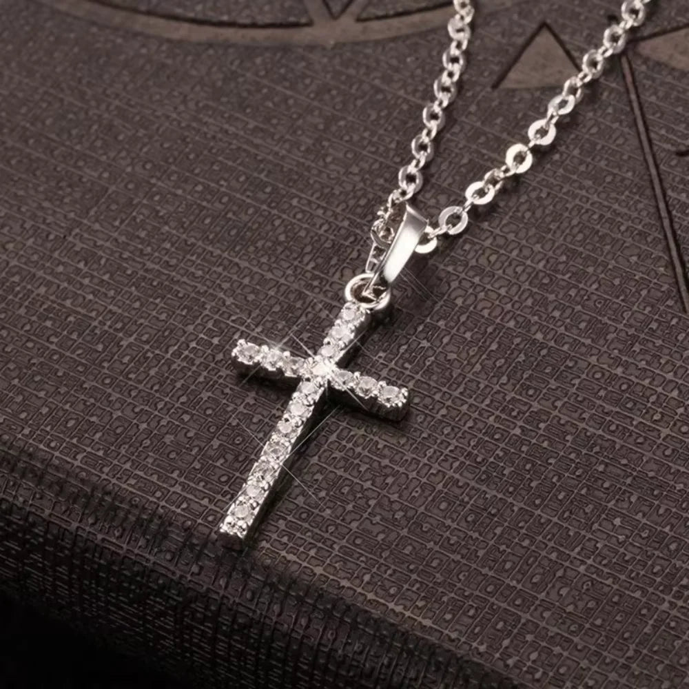 Pendentif croix incrustation de strass, colliers réglables pour femmes, couleur unie, pendentif d'été, bijoux pour femmes