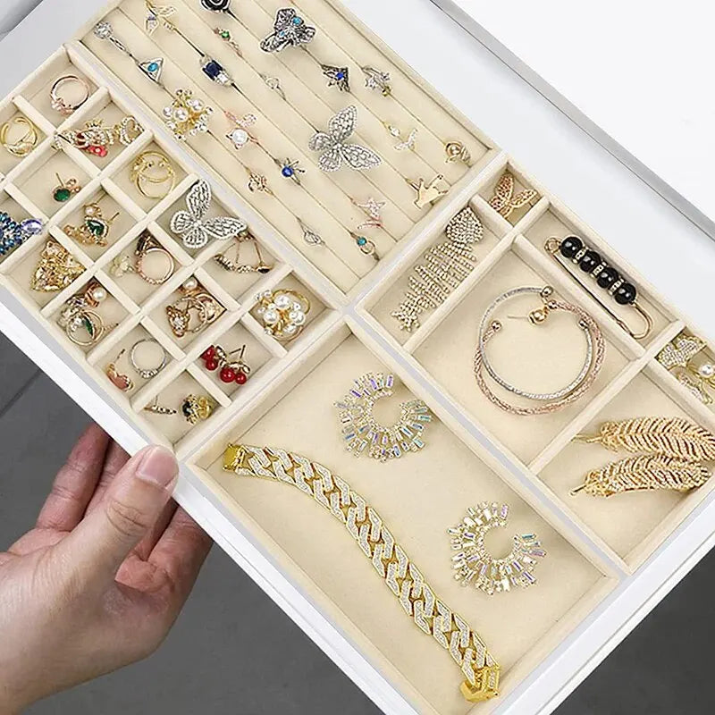 Présentoir à bijoux en velours, porte-bijoux exquis, Portable, bague, boucles d'oreilles, collier, organisateur, boîte de rangement, plateaux organisateurs Beige