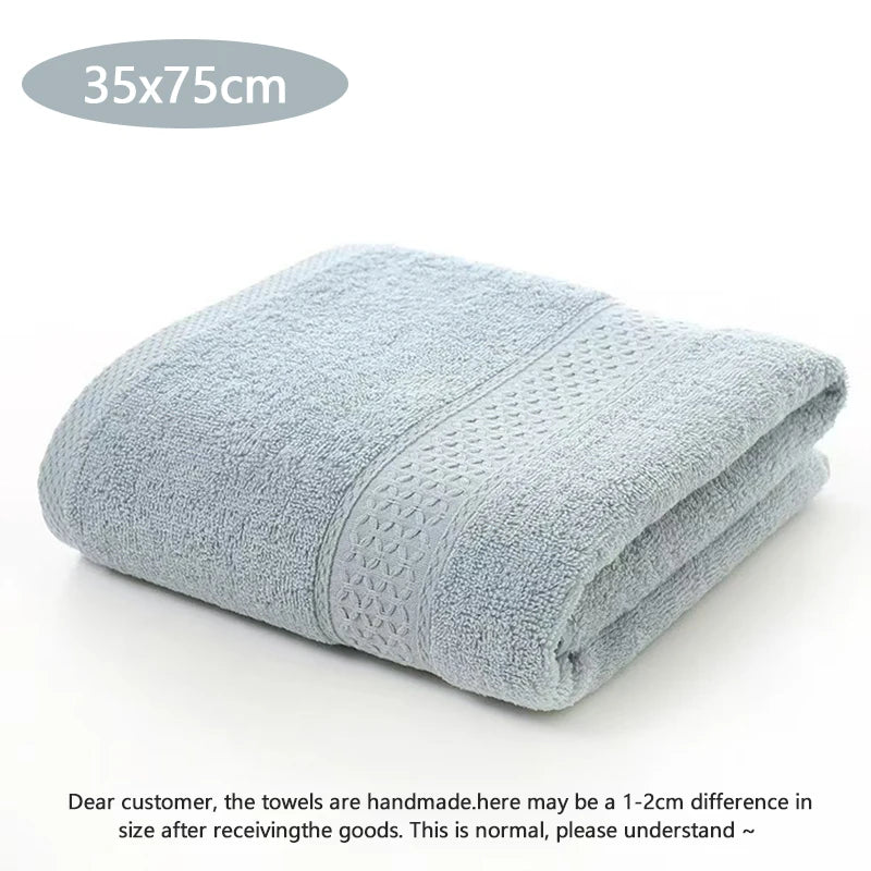 Serviette de bain, gant de toilette, serviette en coton unie, douce et absorbante, usage multiple pour salle de bain d'hôtel.