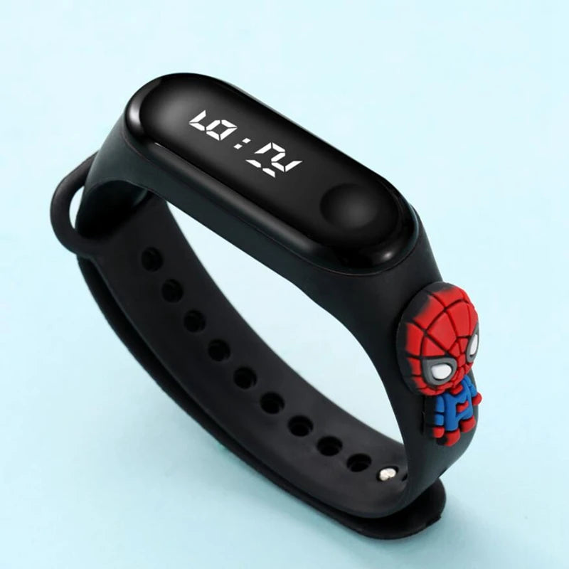 Montre électronique Avengers (Spiderman, Ironman, Captain America), étanche, avec LED, idéale comme cadeau pour enfants
