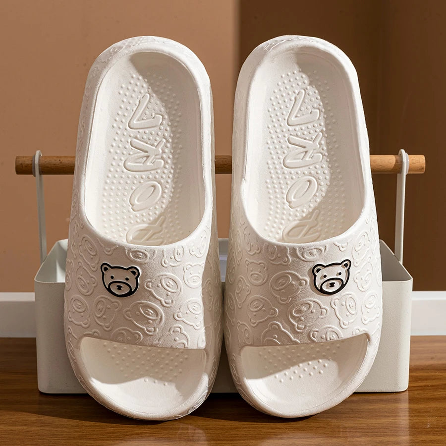 Summer Fashion Men's Slippers Printting Little Bear Sandals Indoor Bathroom Non-slip Soft Women Dormitory Casual Shoes Couple