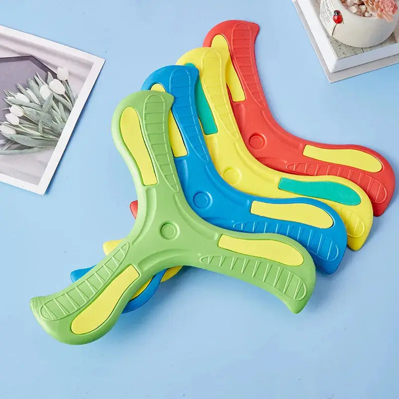 Boomerang souple en forme de croix à trois feuilles pour enfants, disque volant d'extérieur, jouet de sport interactif pour adultes et enfants, idéal pour se détendre et créer des puzzles. Cadeau parfait pour se déconnecter