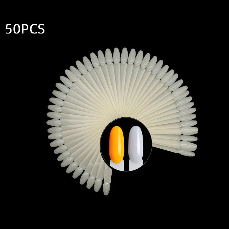 50 bâtonnets d'échantillons de vernis à ongles avec anneau, présentoir transparent en forme d'éventail pour la pratique du nail art, bâtonnets d'échantillons colorés pour la pratique du nail art