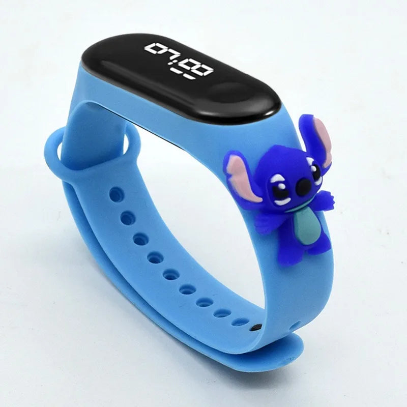 Montre enfant Marvel à motif dessin animé, montre électronique numérique à affichage LED, étanche, cadeau idéal pour les fêtes
