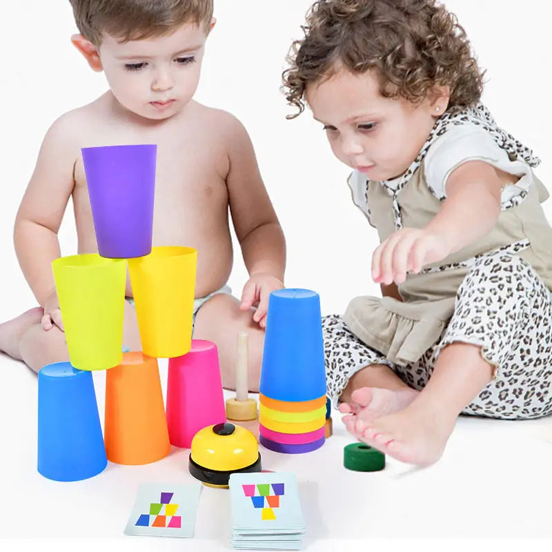 Jeu de rapidité à empiler les gobelets avec cartes, couleurs et logique, jouet Montessori pour l'éveil des enfants et l'interaction parent-enfant