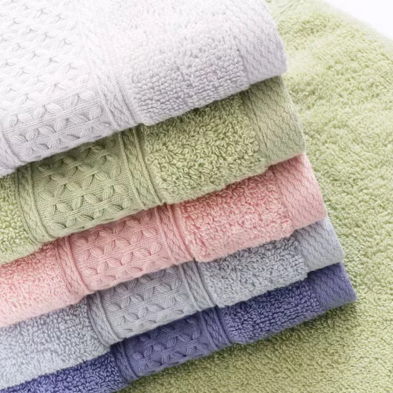 Serviette de bain, gant de toilette, serviette en coton unie, douce et absorbante, usage multiple pour salle de bain d'hôtel.