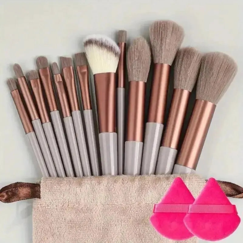Ensemble de pinceaux de maquillage professionnels, doux et moelleux, pour fond de teint, poudre, fard à paupières, mélange Kabuki, outil de beauté