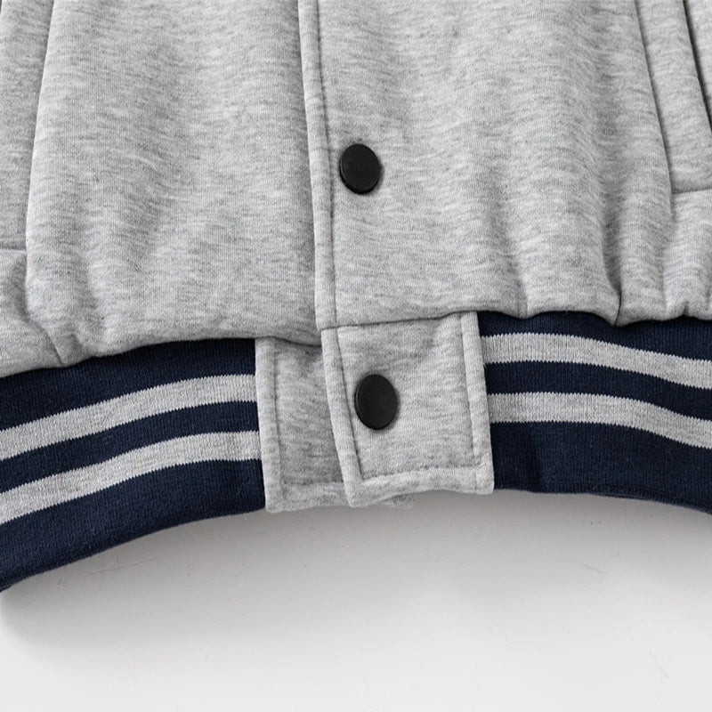 Manteau de Baseball avec lettres pour enfants, automne-hiver 2025, sweat-shirt épais à boutons pour garçons, col en v, manteau de couleur bloquée