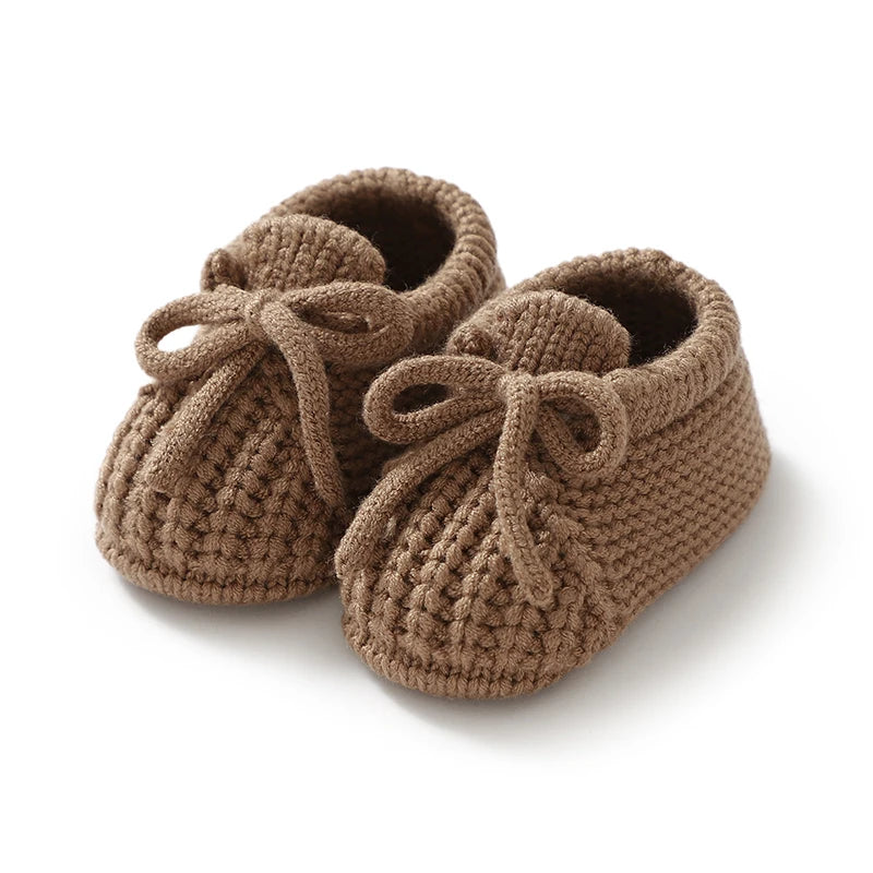 Chaussures pour nouveau-né, bottines tricotées pour bébés garçons et filles, premiers chaussons tendance, couleur unie, pour tout-petits et enfants de 0 à 18 mois, vêtements chauds et accessoires