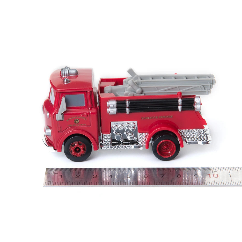 Disney Pixar Cars 3 Lightning Mcqueen, jouets de Collection modèle Mater 1:55, véhicules moulés sous pression, jouet de voiture en alliage pour enfants, cadeaux