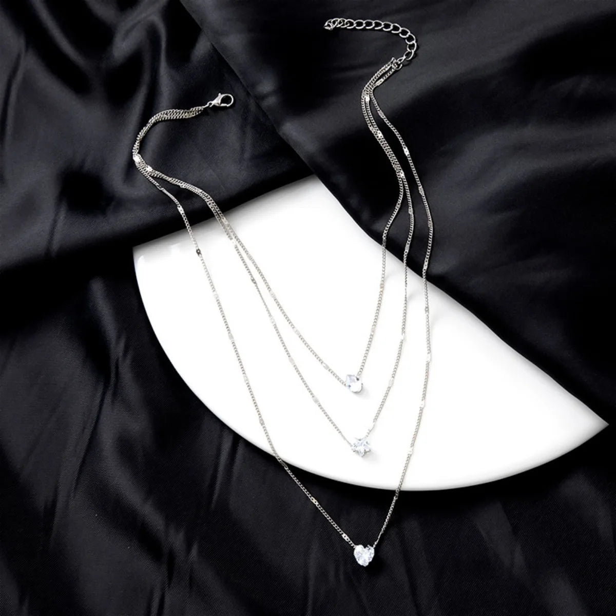 Collier pendentif en Zircon pour femmes, chaîne multicouche, ras du cou, mode féminine, bijoux brillants, cadeau de fête