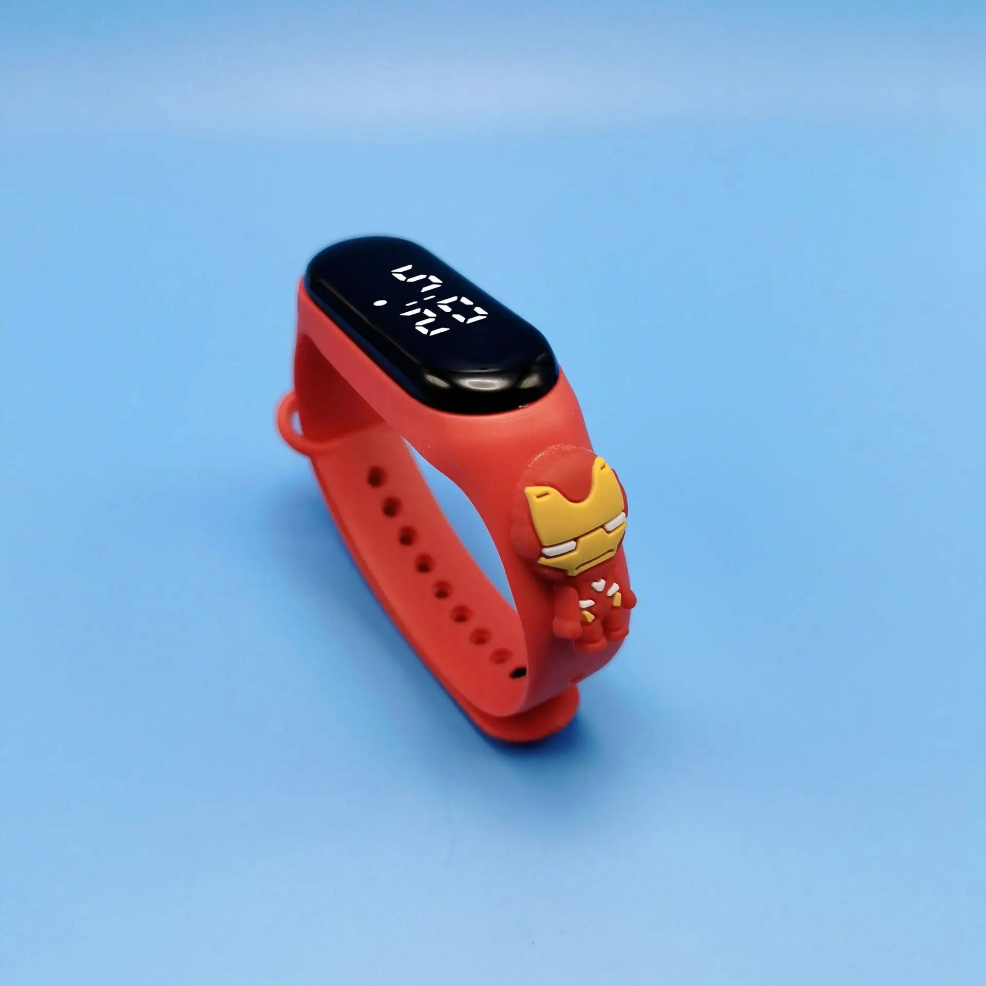 Montre enfant Marvel à motif dessin animé, montre électronique numérique à affichage LED, étanche, cadeau idéal pour les fêtes