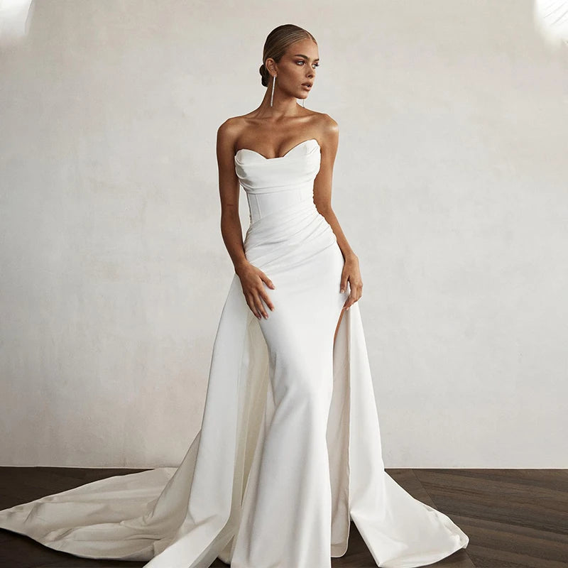 Robes de mariée sirène modernes fendues sur le devant, robes de mariée à traîne balayée, robes de mariée bustier cœur 2022, style bohème, deux pièces sur mesure