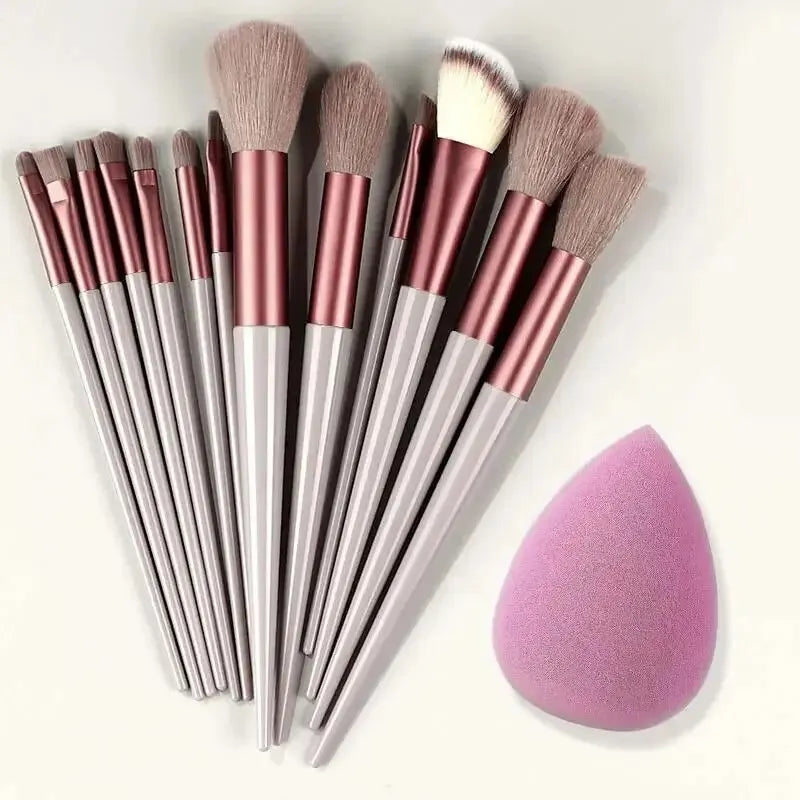 Ensemble de pinceaux de maquillage professionnels, doux et moelleux, pour fond de teint, poudre, fard à paupières, mélange Kabuki, outil de beauté