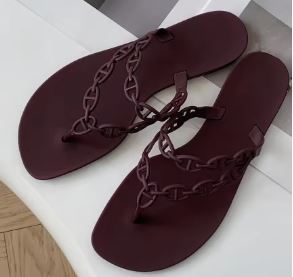 Sandales d’Été Femme Transparentes à Rivets – Style Cristal