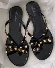 Sandales d’Été Femme Transparentes à Rivets – Style Cristal