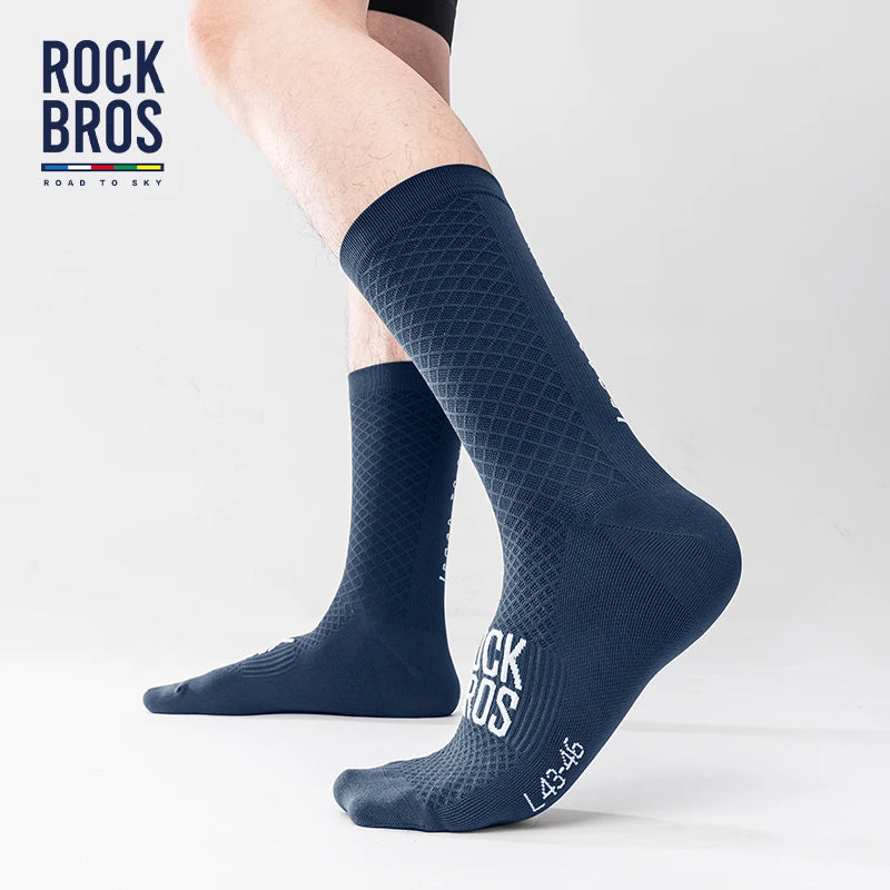 Chaussettes de sport ROCKBROS ROAD TO SKY respirantes pour VTT et vélo de route, haute élasticité et absorption des chocs. Une paire de chaussettes de vélo