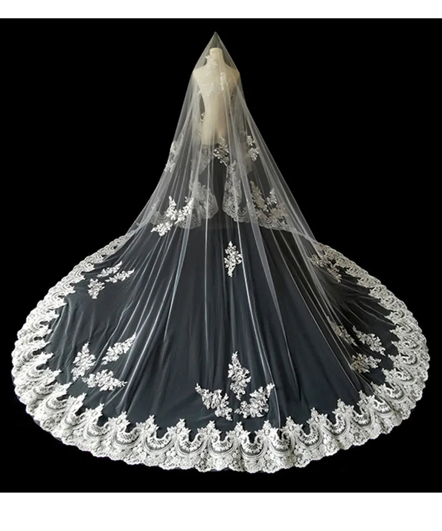 Voile de mariée de 5 m, 4 m ou 3 m de long, bordé d'appliqués de dentelle, en tulle 1 T, style cathédrale, avec peigne, blanc ivoire