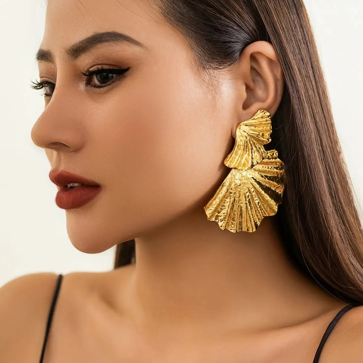 Boucles d'oreilles classiques à pendentif en forme de feuille de Ginkgo pour femmes, accessoires de bijouterie de fête de Banquet, irréguliers et exagérés