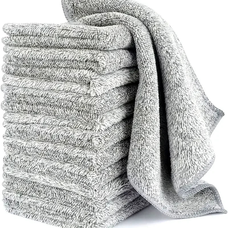 Chiffons de nettoyage en microfibre épaisse, non pelucheux, réutilisables et absorbants pour vitres de voiture.