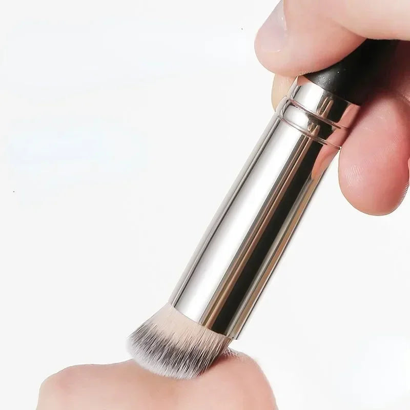 Pinceau correcteur de fond de teint, pinceaux de fard à joues de Contour Premium, impeccable, sous les yeux, pinceau de maquillage Dense pour le visage, pour estomper