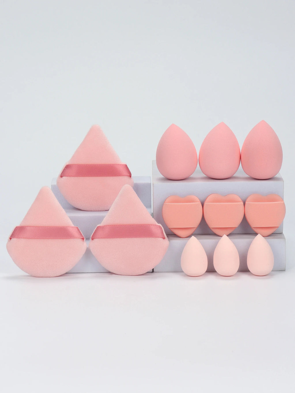 Ensemble d'éponges de maquillage tout usage de 12 pièces, composé de 3 houppettes de poudre libre, 3 mini houppettes à coussin d'air, 3 œufs de beauté et 3 mini beauté