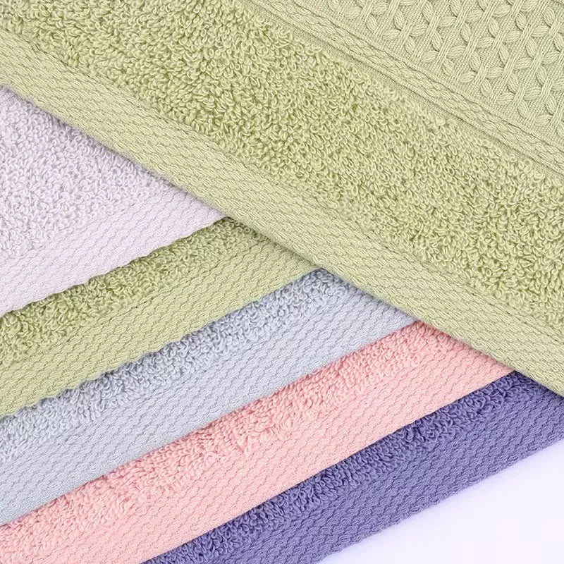 Serviette de bain, gant de toilette, serviette en coton unie, douce et absorbante, usage multiple pour salle de bain d'hôtel.