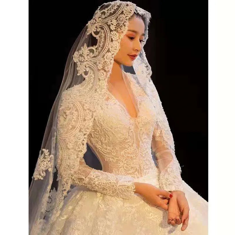 Voile de mariée de 5 m, 4 m ou 3 m de long, bordé d'appliqués de dentelle, en tulle 1 T, style cathédrale, avec peigne, blanc ivoire