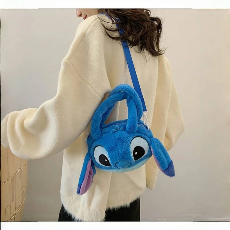 Disney Stitch Sac à bandoulière en peluche douce Style coréen mignon Sangle réglable Kawaii Anime Sac à bandoulière Taille moyenne Cadeau pour femme