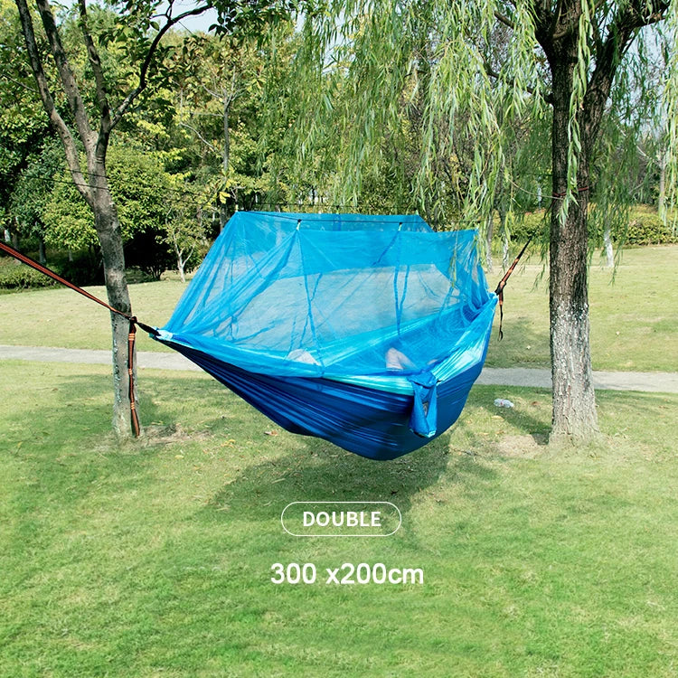Tissu en nylon portable pour voyage, camping et couchage suspendu, disponible en tailles simple et double. Disponible en versions simple et double. Disponible en version portable et suspendue.