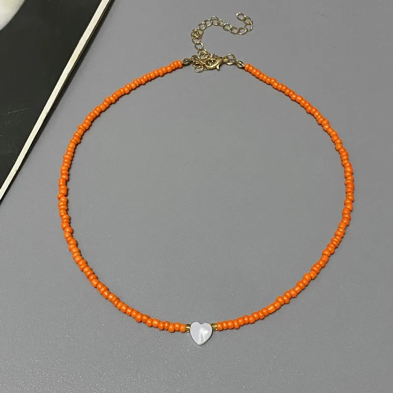 Collier ras du cou en forme de coquillage naturel pour fille, nouveau, mode printemps-été, petites perles de verre colorées, cadeau pour ami, nouvelle collection