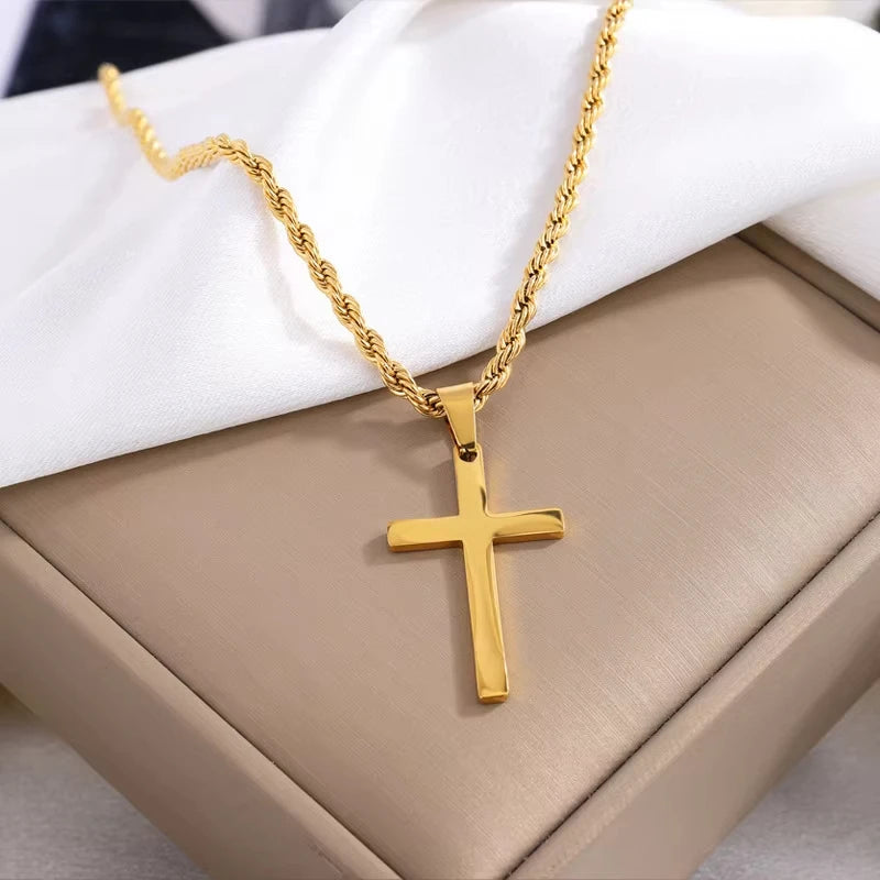Nouveau collier pendentif croix pour hommes et femmes, bijoux en or minimalistes, collier pour hommes et femmes