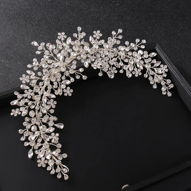 Bandeaux, diadèmes et serre-têtes de mariée en strass et cristal, accessoires de coiffure élégants pour les mariées.