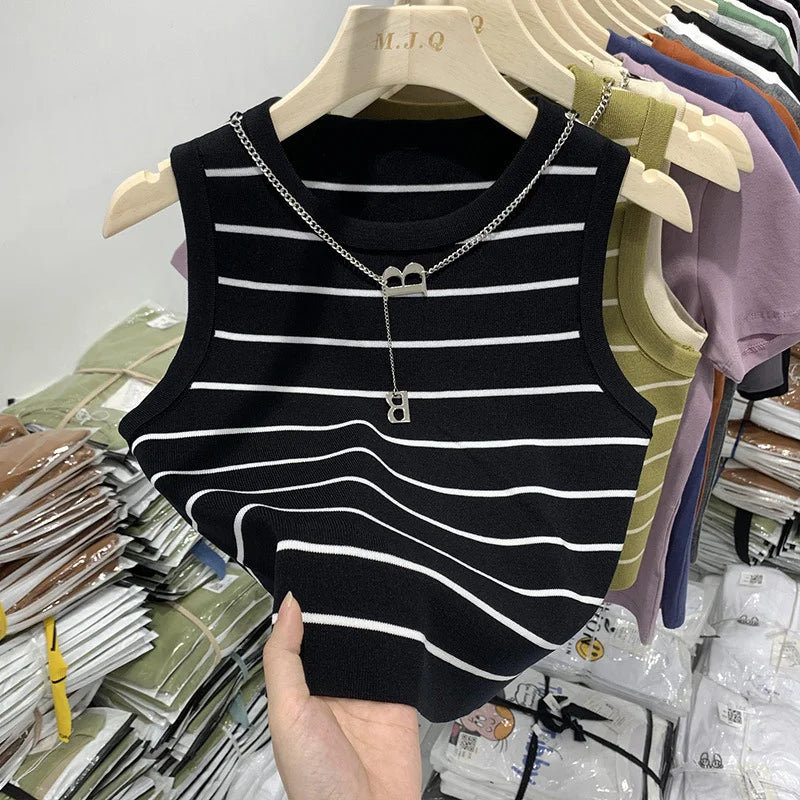 Nouveau 2025 basique fond rayé chaîne élasticité gilets femmes débardeur & Camis printemps automne sauvage culture haut court